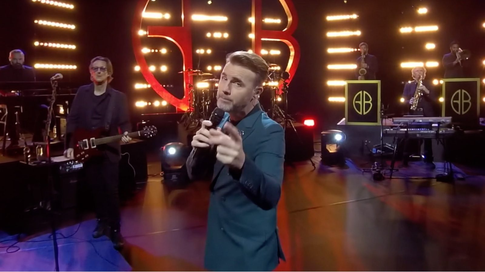 Gary Barlow — performance video